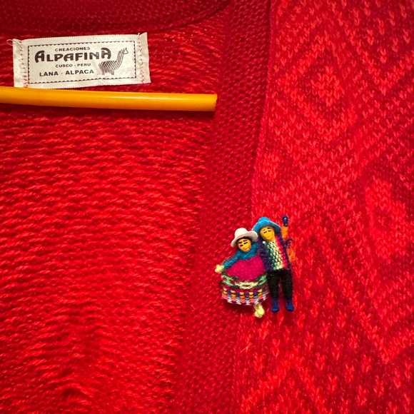 Alpaca Shawl - Picture 5 of 5